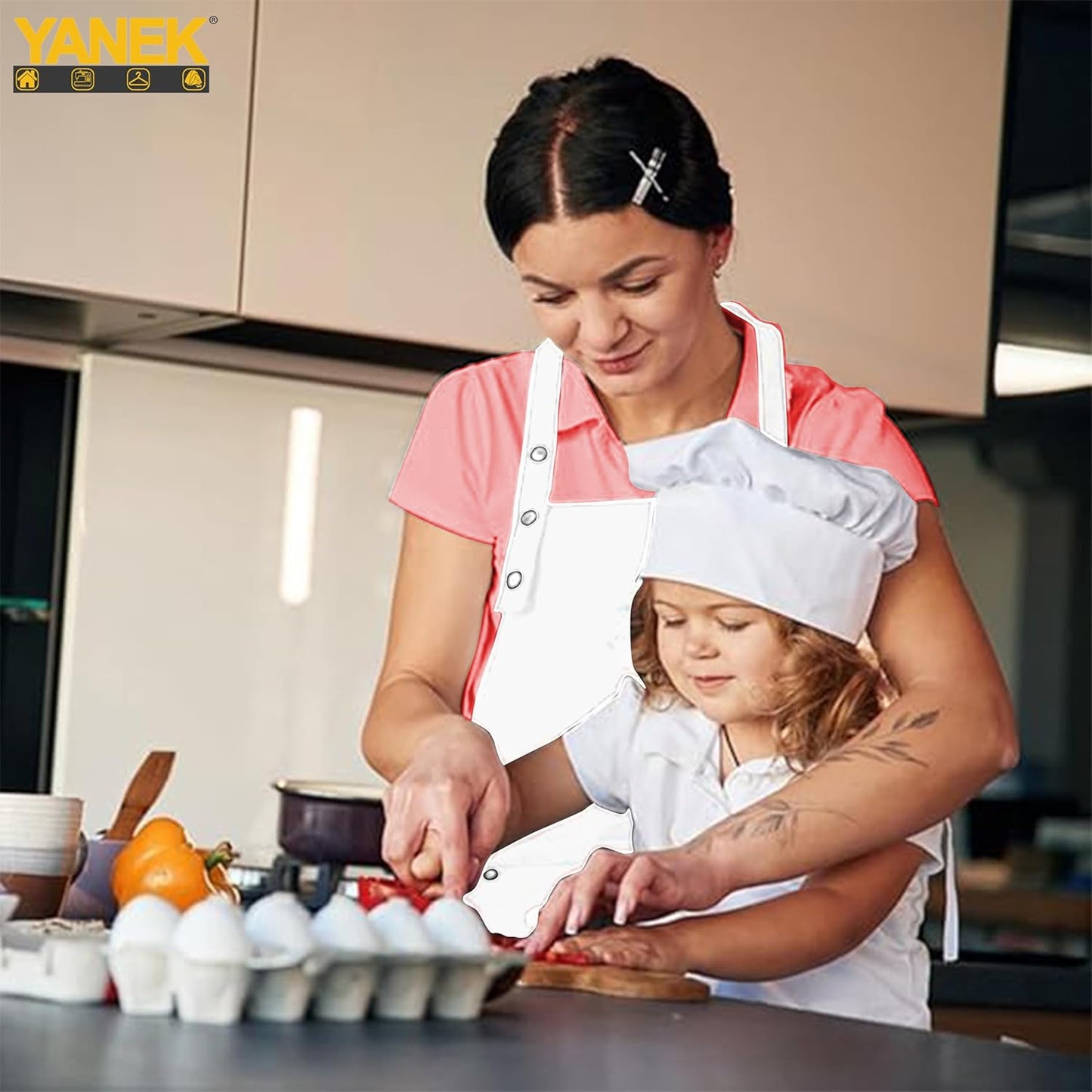 Yanek Adjustable Kitchen Apron for Women and Men – Waterproof Canvas Apron with Pockets, Ideal for Home, Restaurant, and Coffee House